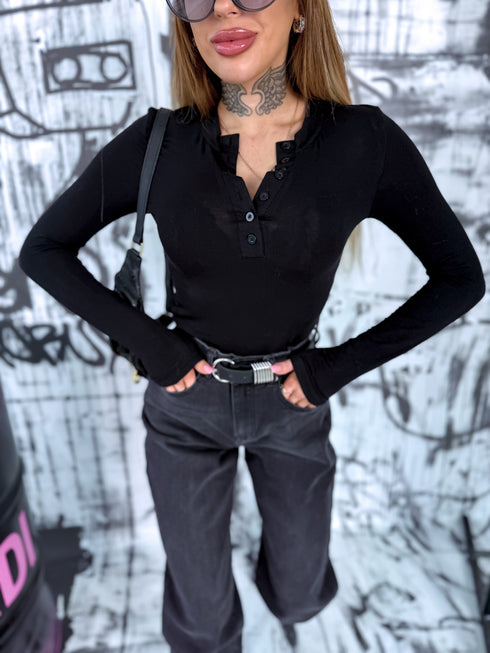 Palaidinė su sagų užsegimu "OPAL H13102" - JUODA