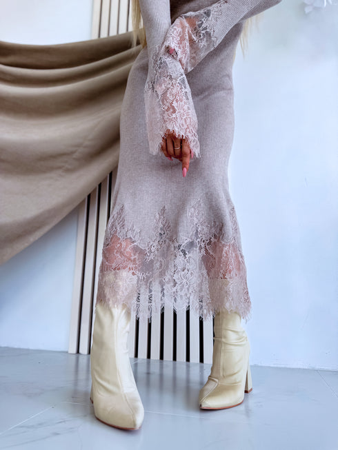 Fitted dress "EMBER FIRE 552" - DARK BEIGE