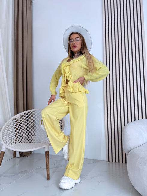 Megzta striukė "HALLS 2822" - ŠVIESIAI GELTONA