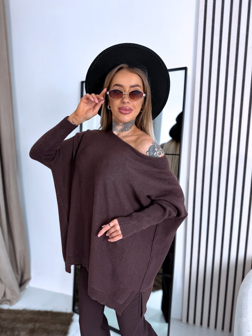 Oversized sweater "YOU KNOW 37707" - choco