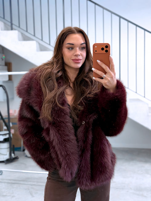 "TROPICS" CV72 dirbtinio kailio viršutinis drabužis - BORDO