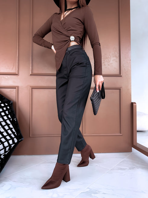 "AREA C9279-1" MOM FIT odos imitacijos kelnės - JUODOS