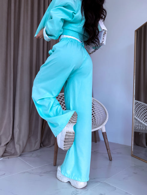 "MAJORY 74" komplekts - žakete + bikses - MINT