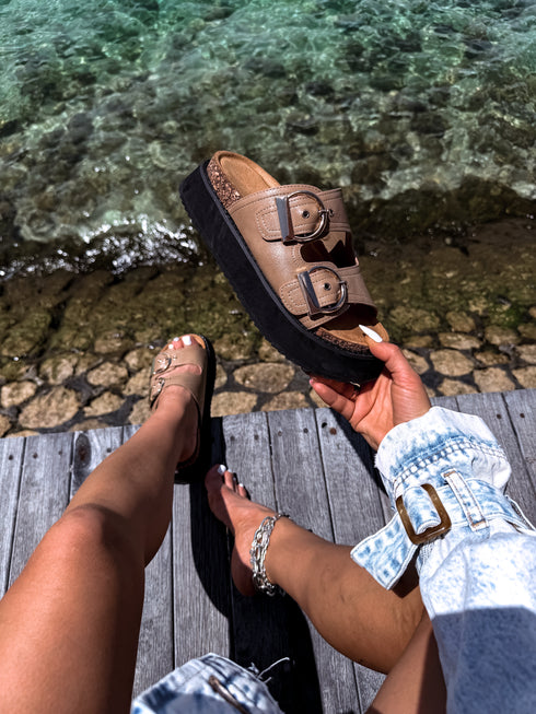 Įsispiriamosios "UPLOAD" F1537 - TAMSIAI SMĖLINĖS