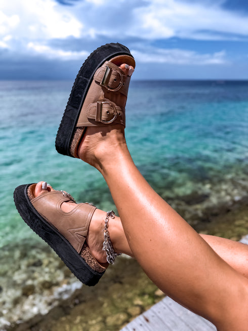 Įsispiriamosios "UPLOAD" F1537 - TAMSIAI SMĖLINĖS