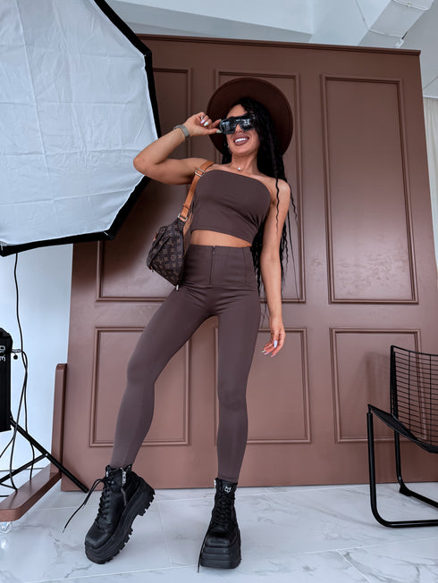 TOP AS A GIFT + Shaping Leggings "BLACK GOLD" - CHOCO