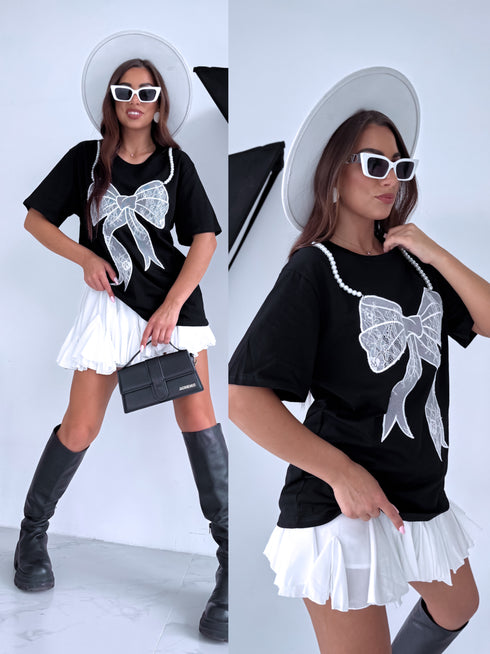T-krekls "PEARL AND LACE" - melns