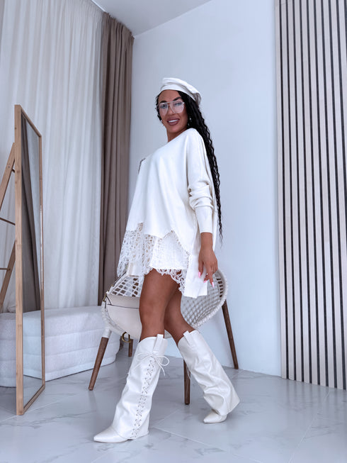 Свитер БОЛЬШОГО РАЗМЕРА "SHAKE IT FF89" - БЕЛЫЙ