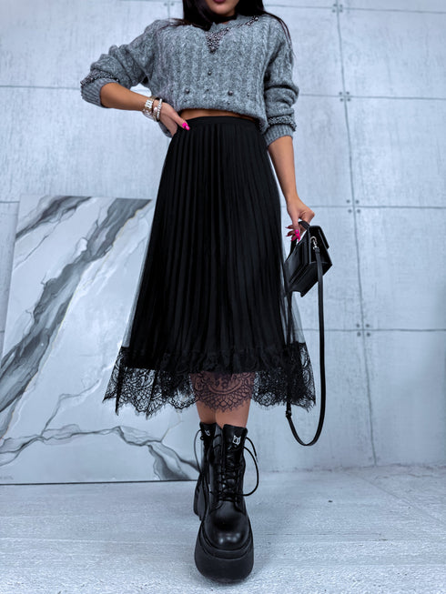 DIVPUSĖS, GOFRUOTOS sijonas su juodu tiuliu - JUODI