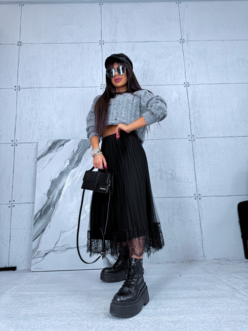 DIVPUSĖS, GOFRUOTOS sijonas su juodu tiuliu - JUODI