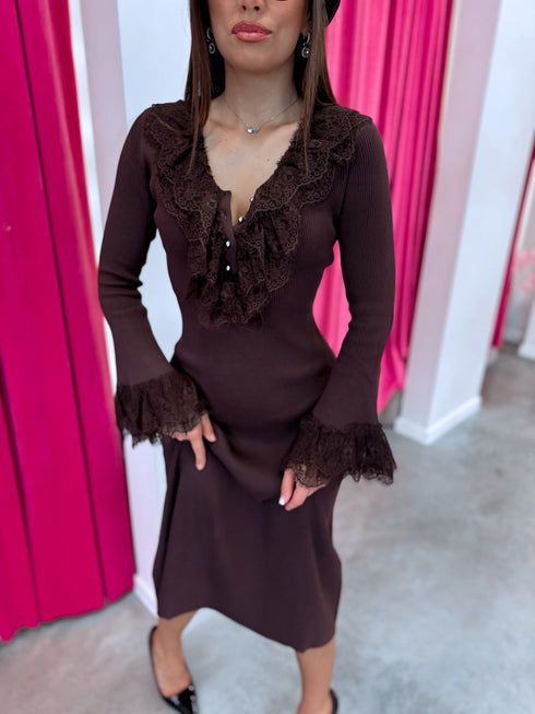 Adīta kleita "VENDETTA 5215" - CHOCO