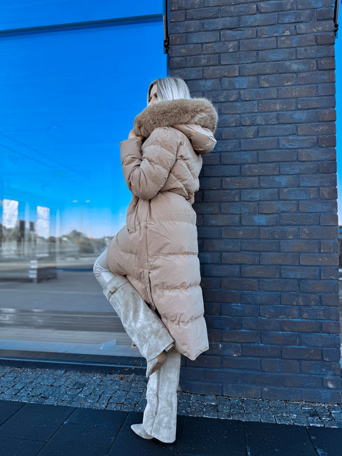 Ilgas paltas "WINTER WEAR FC83" - KAPUČINO IŠANKSTINIS UŽSAKYMAS