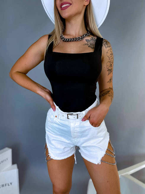 Черный базовый топ с квадратным вырезом