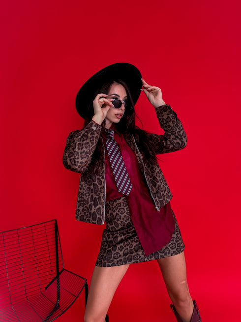 "GRAND AZ59" komplekts - jaka + šortsvārki - LEOPARDA