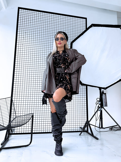 Suknelė su sagomis "PROUDLY" DX16150 - juoda su šokolado spalva