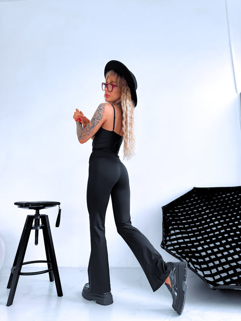 Legingi ar paplatinātiem galiem "PALETTE LM0748" - melni