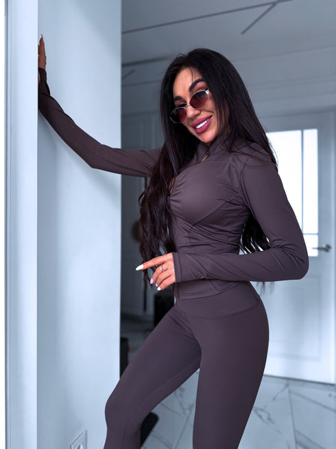 Elastīga jaka "PILATES" - CHOCO