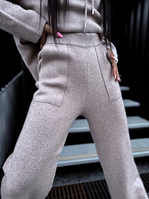 Bēšs 2in1 komplekts "HEAVINESS MO51"