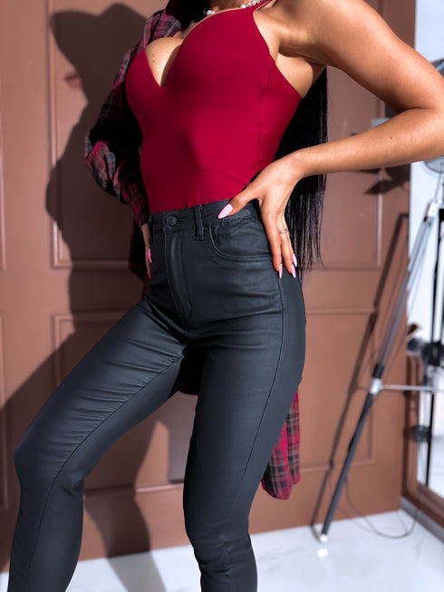 Ādas imitācijas bikses "THE 80'S SKINNY" SHW7309 - MELNAS