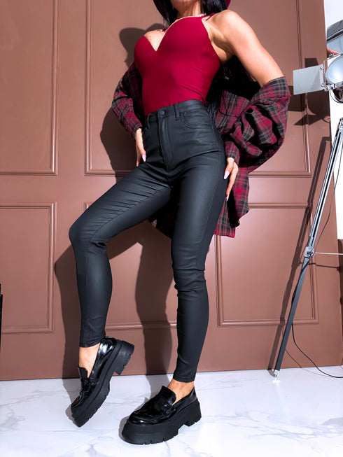 Ādas imitācijas bikses "THE 80'S SKINNY" SHW7309 - MELNAS