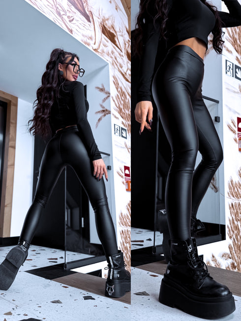 Ādas imitācijas legingi "SEPTEMBER LEVEL UP" - BLACK