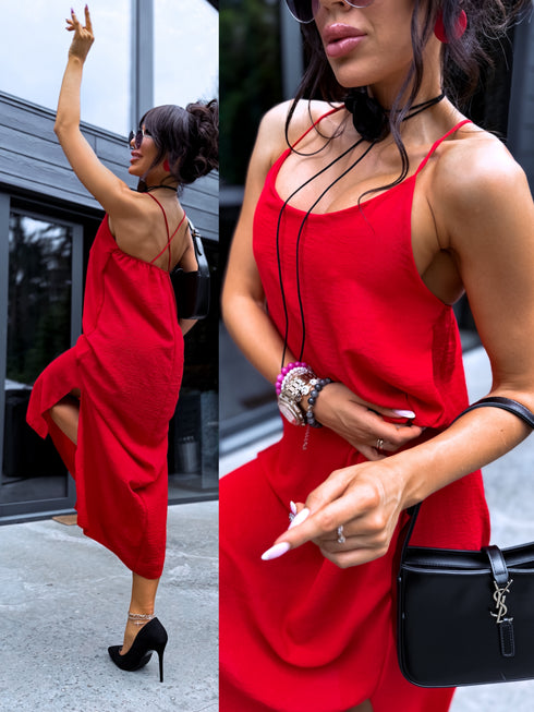 Free, long dress with crossed straps - red