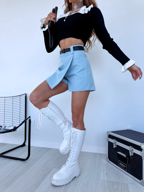 Šortai-sijonas "SORRY W49753" + diržas - ŠVIESIAI MĖLYNA