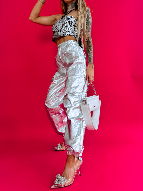 Брюки серебристого тона "ILUMINOS" K679
