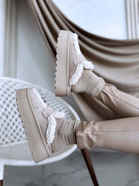 "SANDSTONE 9710" slippers with closed toe - BEIGE