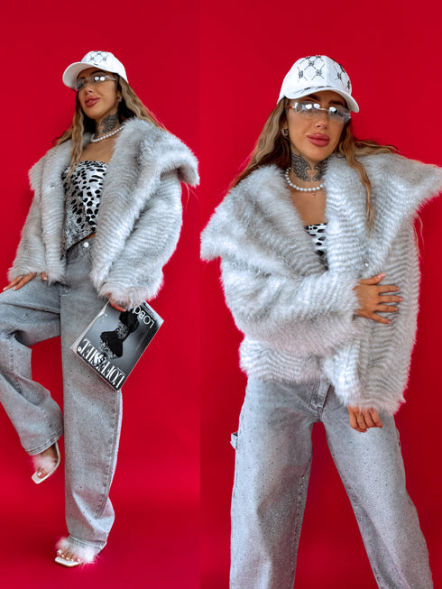 "CITY ASH BY303" mākslīgās kažokādas virsjaka - gaiši pelēka