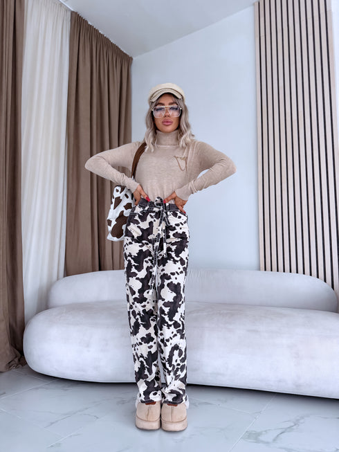 Classic turtleneck - DARK BEIGE