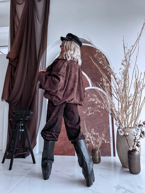 Zamšveidīga virsjaka "Marsala AZ1579" - CHOCOLATE