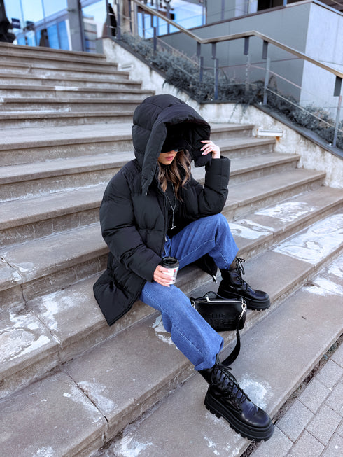 Extended jacket "Mākonis" - black