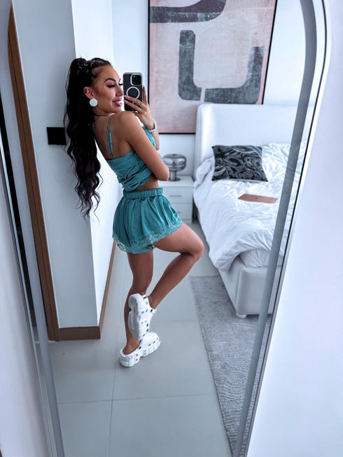 Eikalipta zaļš, satīna nakts komplekts - tops + šorti