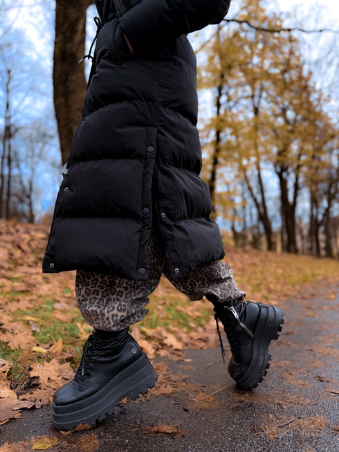 Long coat "WINTER WEAR FC83" - BLACK WITH BEIGE