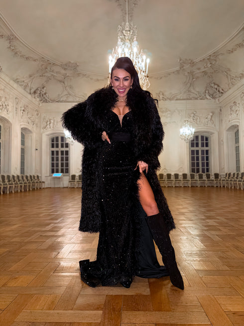 Длинное пальто из искусственного меха "CYBER" - ЧЕРНЫЙ