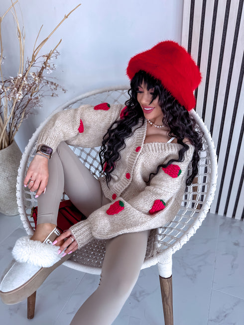 Megzta vilnos striukė "SWEET RASPBERRY" - BĖŽINĖ SU RAUDONA