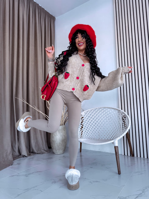 Megzta vilnos striukė "SWEET RASPBERRY" - BĖŽINĖ SU RAUDONA