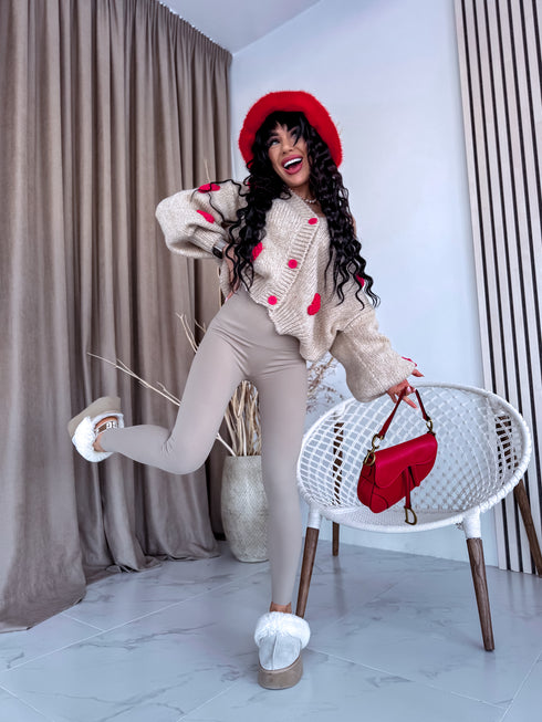 Megzta vilnos striukė "SWEET RASPBERRY" - BĖŽINĖ SU RAUDONA