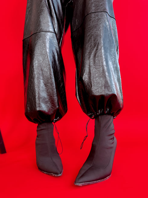 LUX ādas imitācijas bikses "BE STRONGER LD3347" - MELNAS