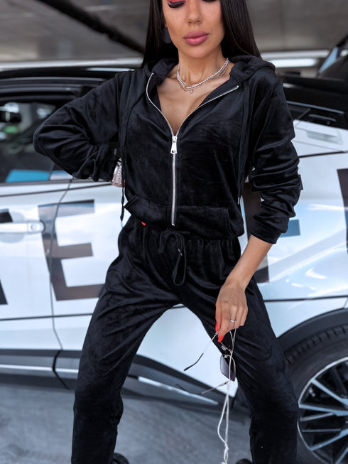 Divdaļīgs, samta kostīms "PAVASARIS" - MELNS