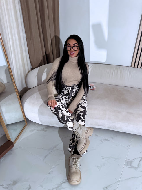 Classic turtleneck - DARK BEIGE