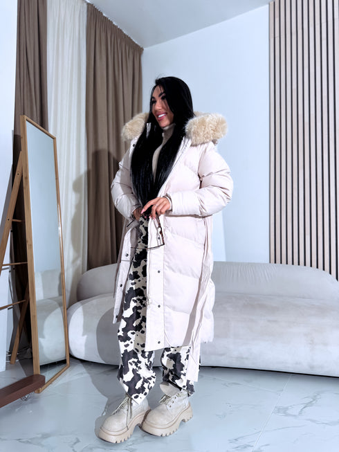 СВЕТЛО-БЕЖЕВАЯ куртка на широкой застежке "CAMRY FC96"