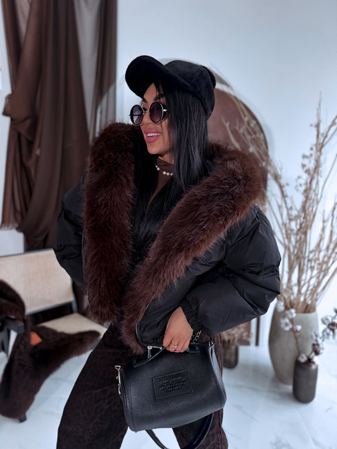 Pufīga, īsā virsjaka "OLYMP FC7631" - MELNA