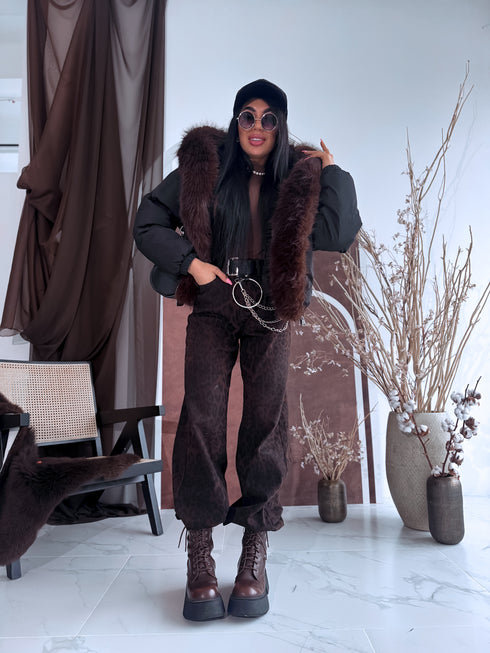 Pufīga, īsā virsjaka "OLYMP FC7631" - MELNA