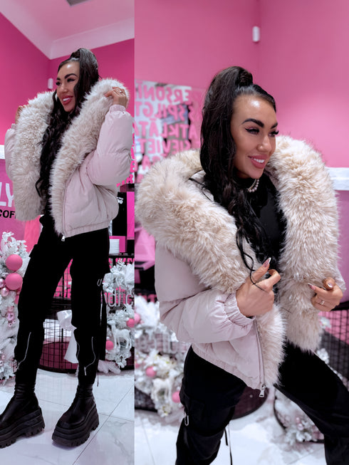 Pufīga, īsā virsjaka "OLYMP FC7631" - BĒŠA