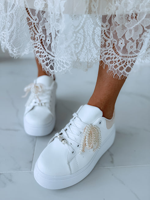White sneakers with beige insert "FUZZY"