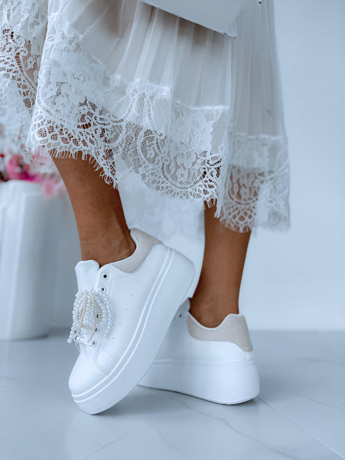 White sneakers with beige insert "FUZZY"