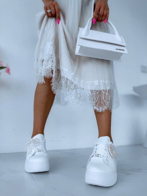 White sneakers with beige insert "FUZZY"