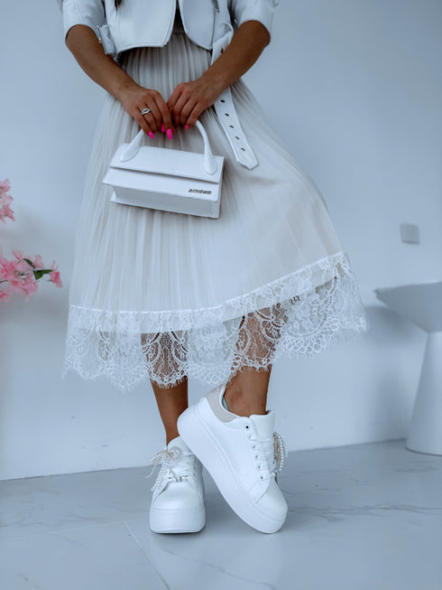 White sneakers with beige insert "FUZZY"